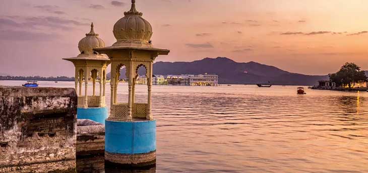 Explore Golden Triangle with Pushkar and Udaipur, The Two Gems of Rajasthan