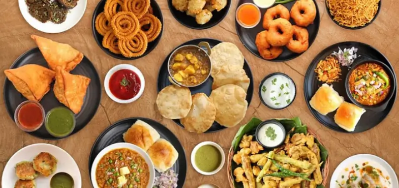 20 Must-Try Indian Street Foods
