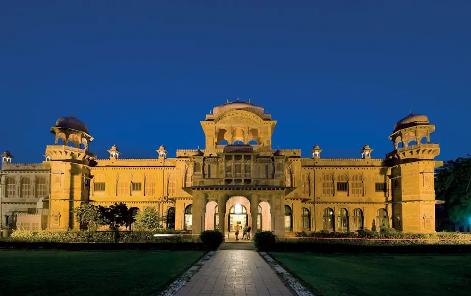 Lalgarh Palace