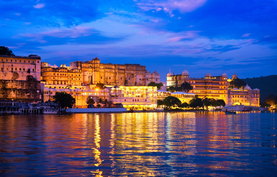 Golden Triangle Tour | Udaipur Sightseeing | Goa Sightseeing
