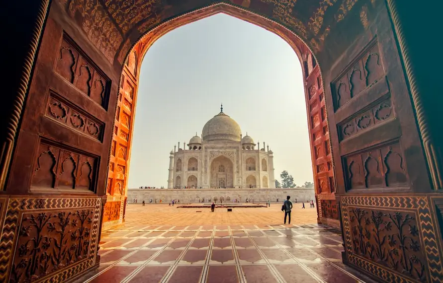 Luxury Kaleidoscope: Immersive Experiences in India's Treasures