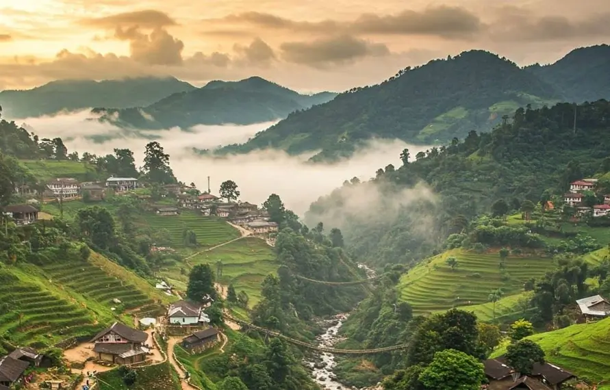 Meghalaya Scenic Hills and Waterfalls Tour