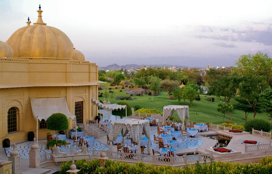 Private Oberoi Luxury Tour with Taj Mahal & Tiger Safari
