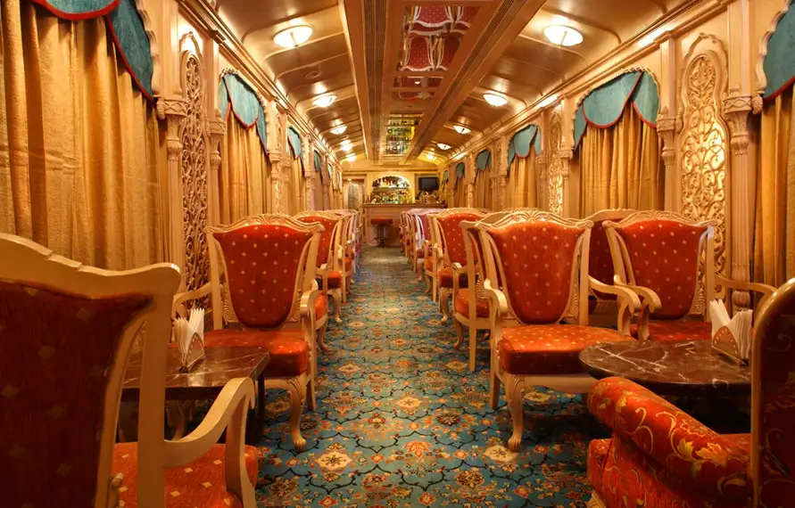 palace on wheels lounge bar car