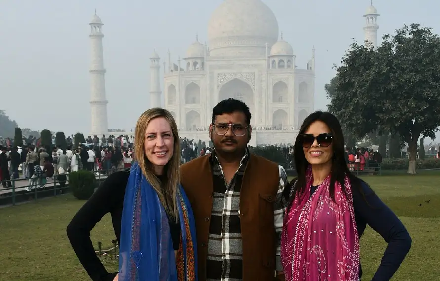 Same Day Taj Mahal Tour from Delhi by Car