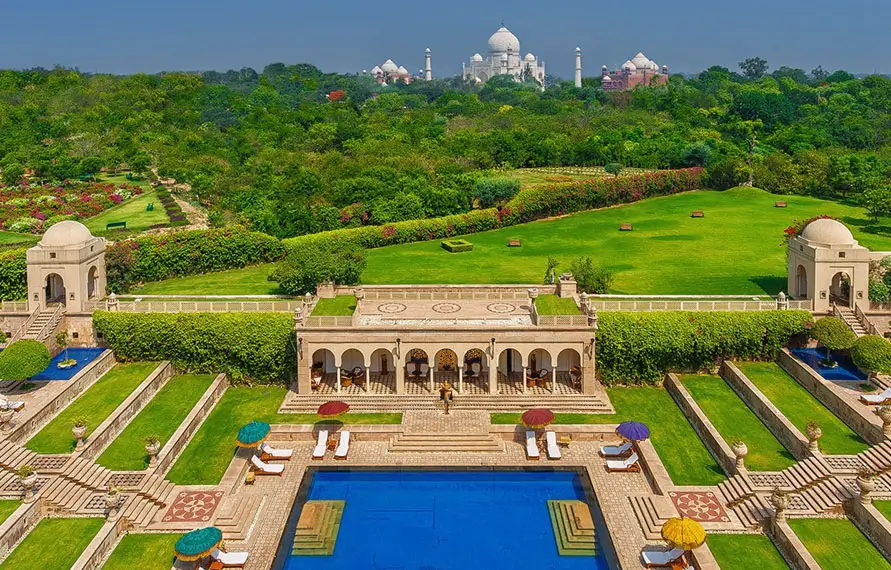 Luxury Same Day Taj Mahal Tour with 5-Star Lunch