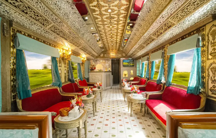 Maharajas Express Indian Splendour