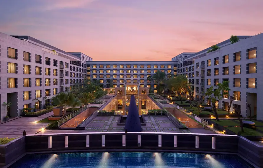 Gay & Lesbian Luxury India Grand Tour with 5-Star Hotels | LGBTQ+ Complete India Luxury Private Tour
