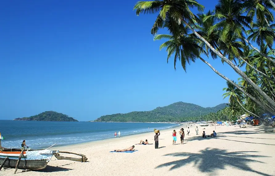 Gay Friendly Mumbai & Goa Combined Tour | LGBTQ+ India City & Beach Private Tour