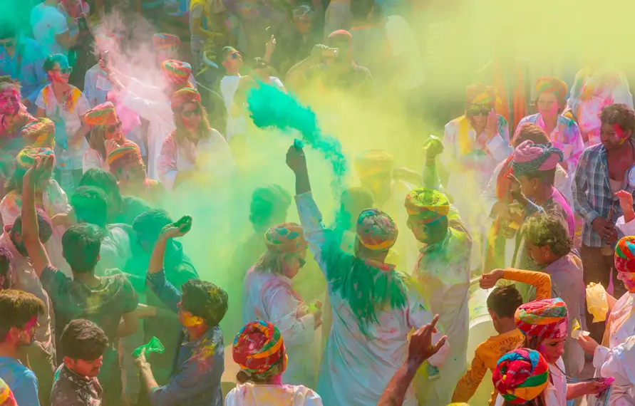 5 Nights 6 Days Delhi Agra Jaipur Holi Tour Package