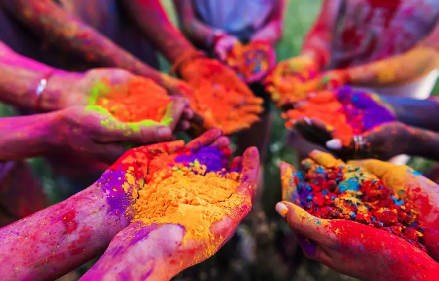 5 Nights 6 Days Delhi Agra Jaipur Holi Tour Package