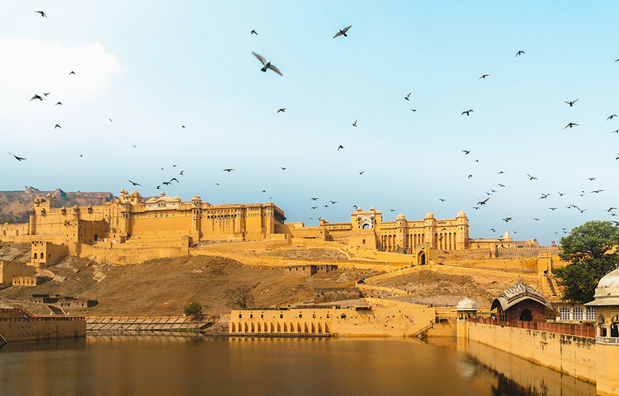 Golden Triangle Tour | Udaipur Sightseeing | Goa Sightseeing