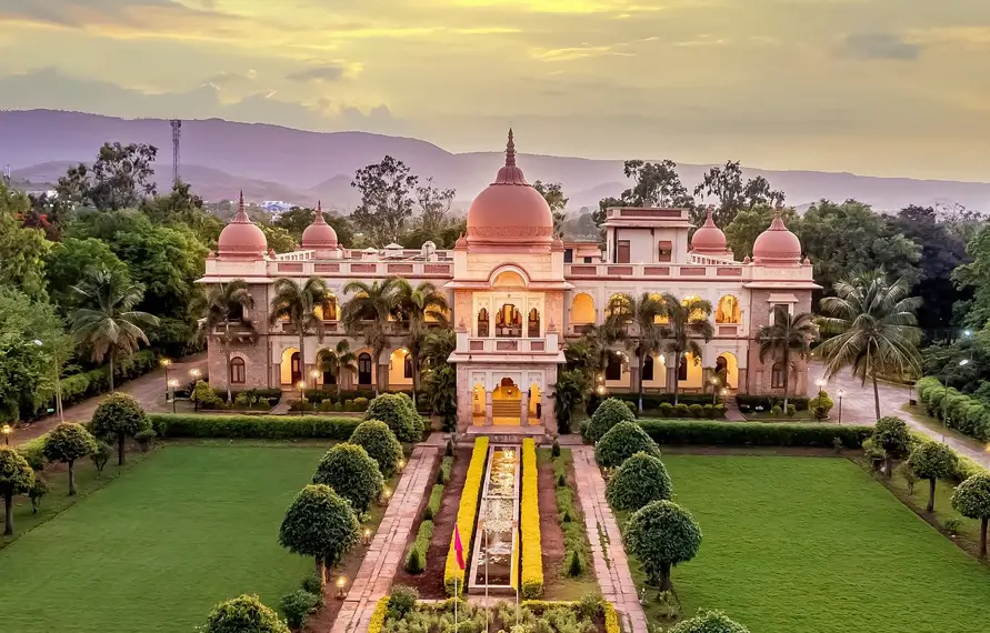 South India Luxury Palace and Fort Tour