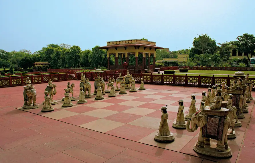 Same-Sex Couple Golden Triangle Luxury Tour with Taj Hotels | LGBTQ+ India Luxury Tour