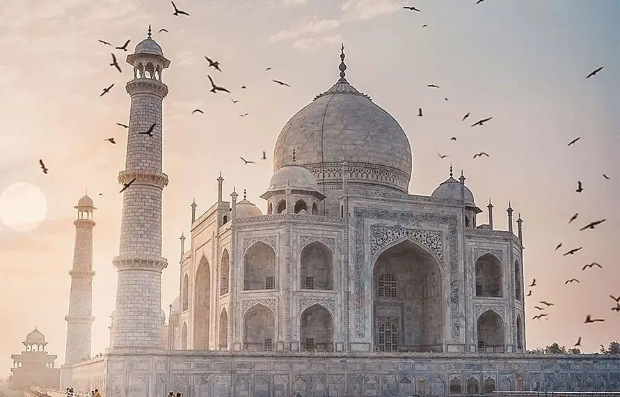India Spiritual Tour With Taj Mahal