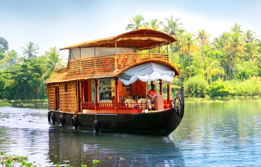 Temples of South India, Kerala Backwaters Tour