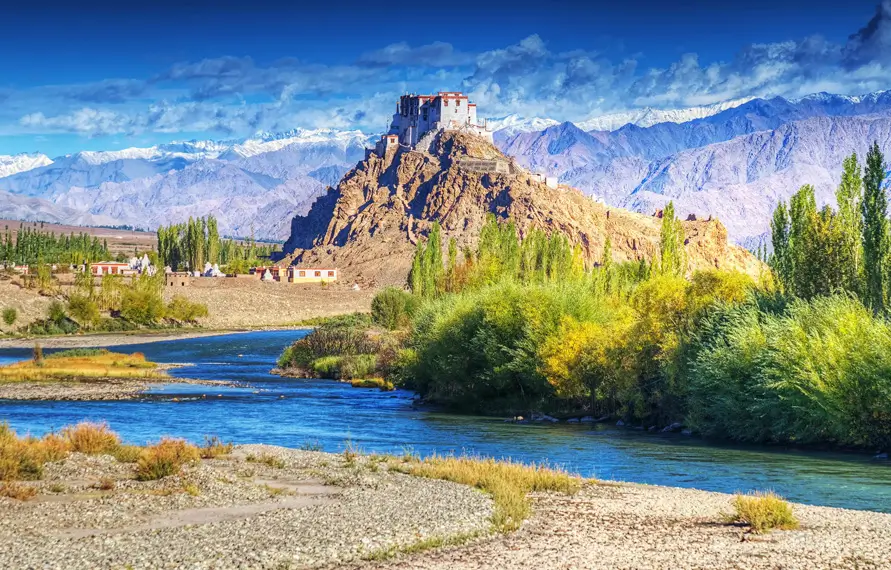 Heavenly Himalayas & Wonderful Taj