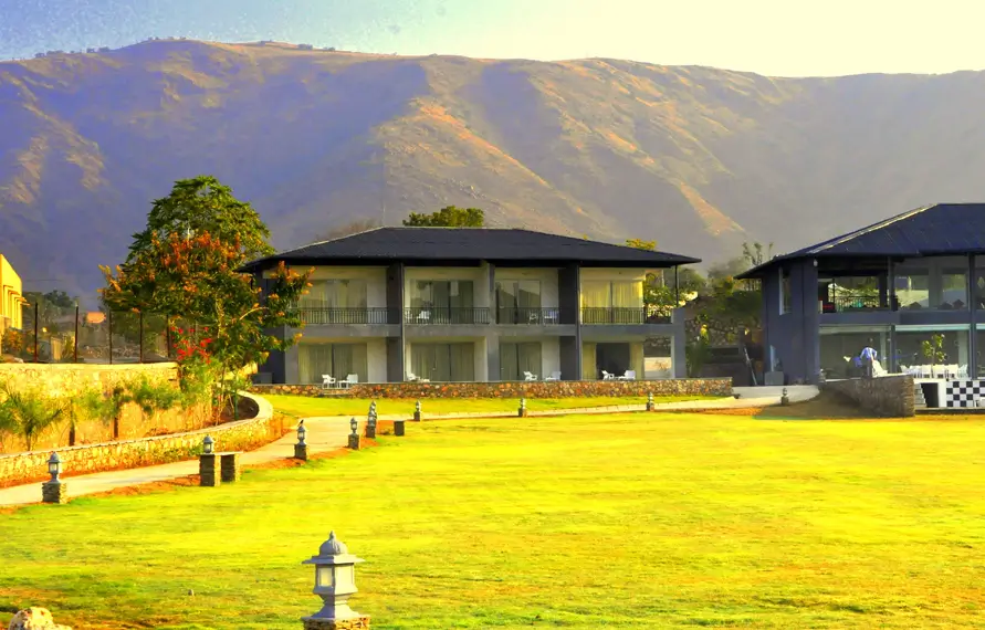 Luxury Kaleidoscope: Immersive Experiences in India's Treasures