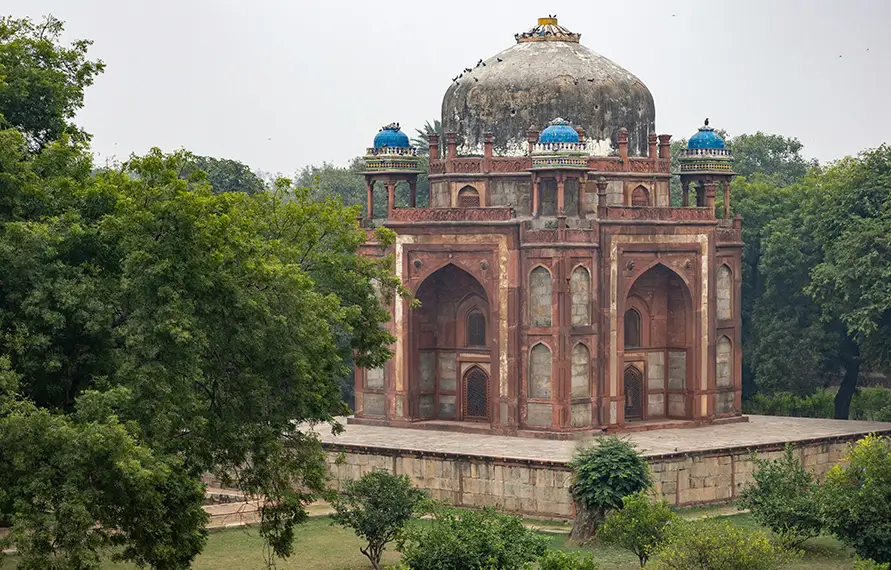 Luxury Accessible Golden Triangle with Udaipur Tour