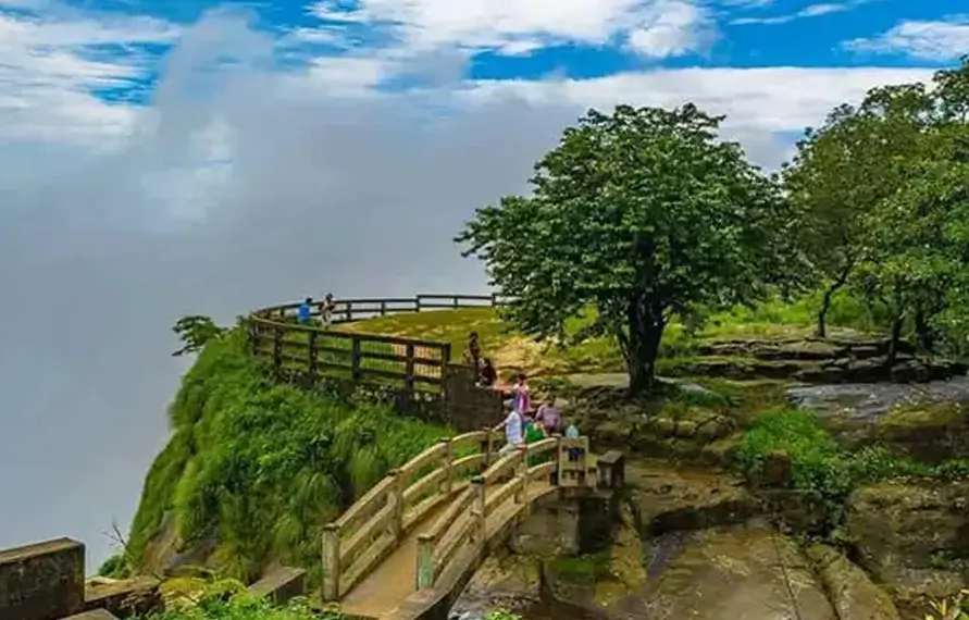 Meghalaya Scenic Hills and Waterfalls Tour