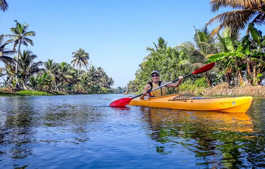 Temples of South India, Kerala Backwaters Tour