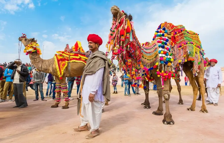 Lesbian Couple Romantic Rajasthan Heritage Tour | LGBTQ+ India Private Romance Tour