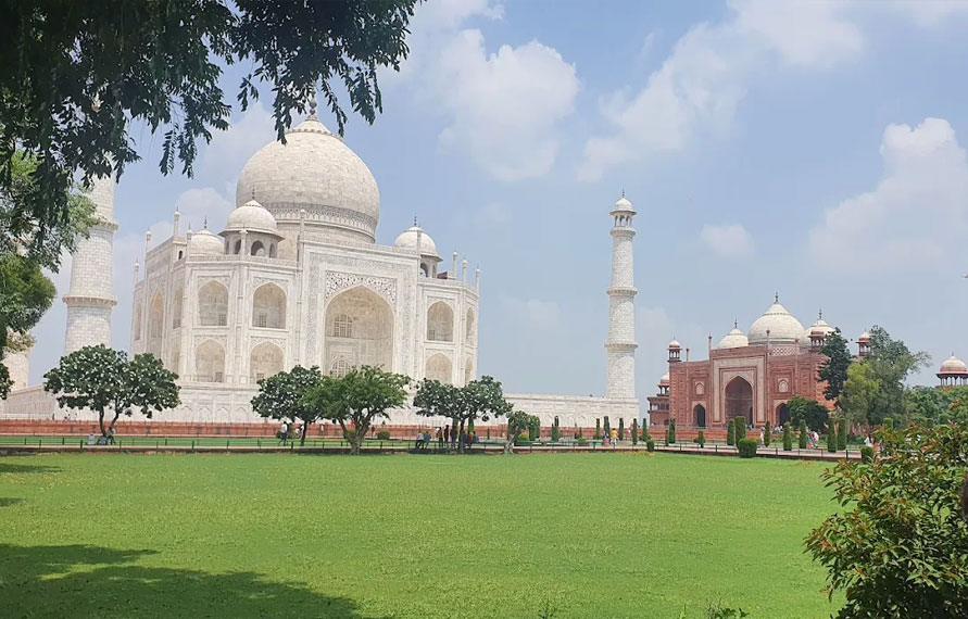 Same Day Taj Mahal Tour by Train