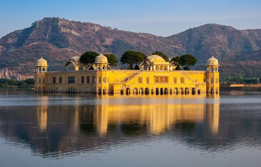 Same Day Taj Mahal Tour from Jaipur by Car