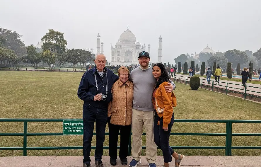 Same Day Taj Mahal Tour from Delhi by Car