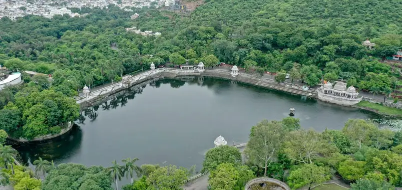 Doodh-Talai-Lake