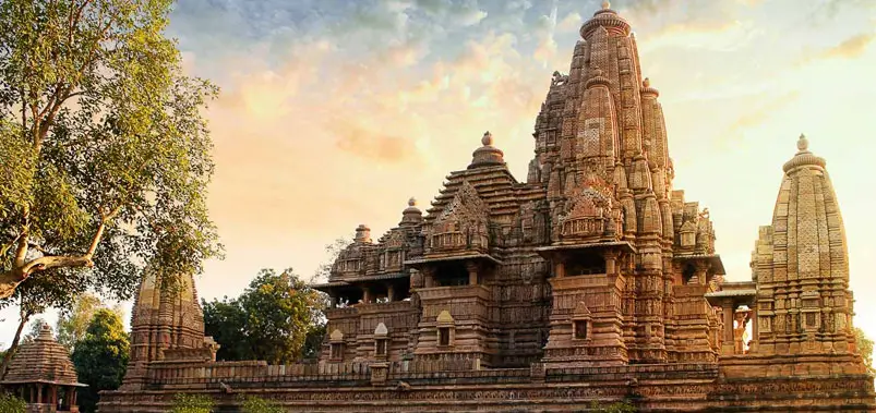 Khajuraho-A-Masterpiece-of-Ancient-Indian-Architecture