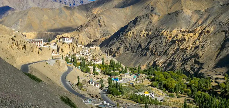 Ladakh-High-Altitude-Landscapes-Beyond-Imagination