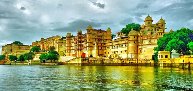Lake-Pichola